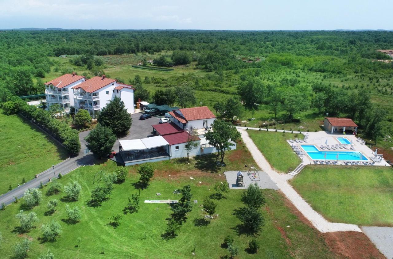 Wish Apartments Porec Exterior photo